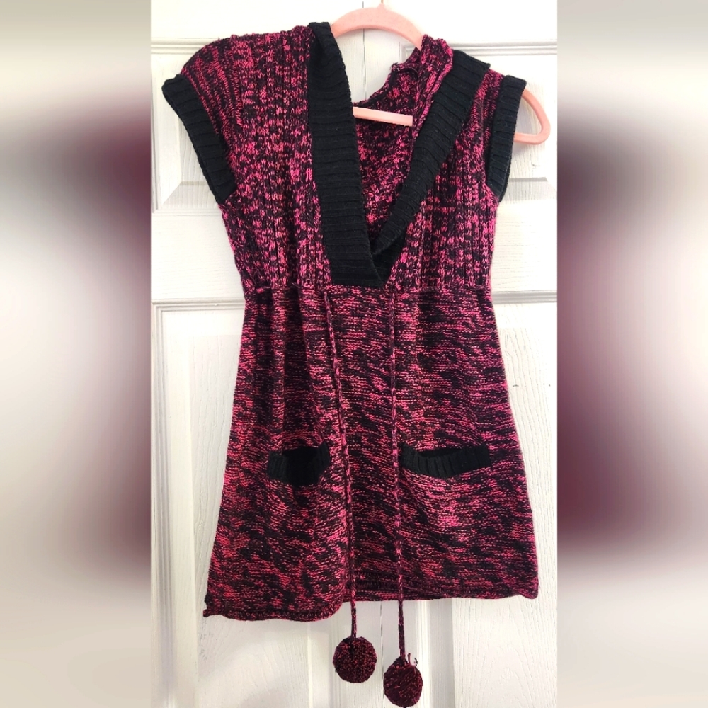 Pink and Black Sweater Shirt (Women's L, Like New)